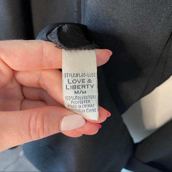 Love & Liberty | Casual Blazer - Picture 3 of 5